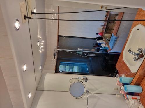 Badkamermeubel en set, Huis en Inrichting, Badkamer | Complete badkamers, Zo goed als nieuw, Met bad, Ophalen