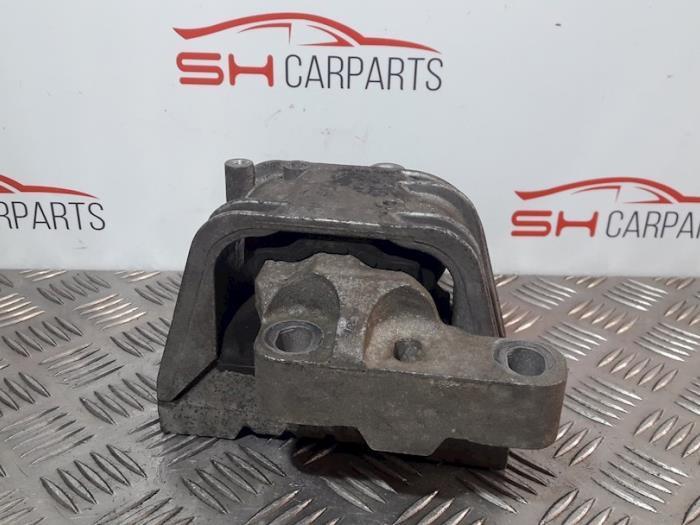 Support moteur d'un Volkswagen Golf, Autos : Pièces & Accessoires, Suspension & Châssis, Volkswagen, Utilisé, 3 mois de garantie