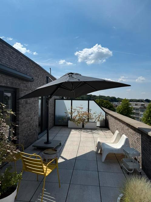 Palermo zweefparasol, Tuin en Terras, Parasols, Zo goed als nieuw, Zweefparasol, 2 tot 3 meter, Kantelbaar, Verstelbaar, Waterdicht