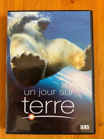 Un jour sur Terre (Planet Earth) DVD - La Planète Bleue beschikbaar voor biedingen