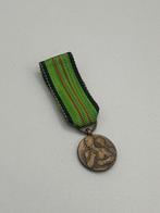 Medaille 16, Verzamelen, Ophalen