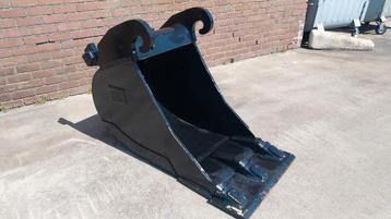 Caterpillar CW20 / CW30 / CW40 digging bucket 650mm wide Unu