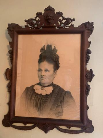 Oud portret getekend met potlood beschikbaar voor biedingen