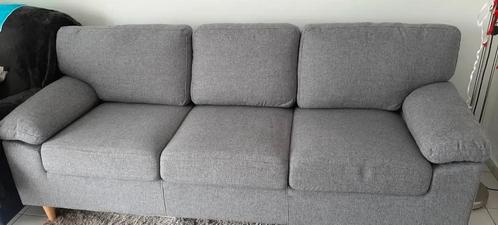 3 persoons zetel in uitmuntende staat - nieuwprijs €499, Huis en Inrichting, Zetels | Zetels, Zo goed als nieuw, Hout, Stof, Ophalen