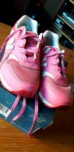 New Balance pointure 32 rose, Neuf, Enlèvement, New Balance, Chaussures