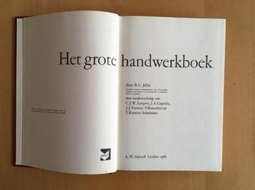 "Het grote handwerkboek" van B. C. Jelles beschikbaar voor biedingen