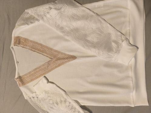 Wit met goud zomertruitje., Kleding | Dames, T-shirts, Nieuw, Maat 38/40 (M), Wit, Lange mouw, Verzenden