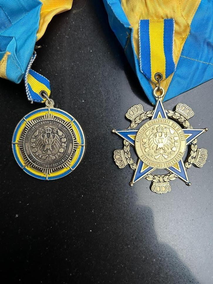 Eretekens;  Commanderij van de Edele Haspengouwse Fruytenier, Postzegels en Munten, Penningen en Medailles, Ophalen of Verzenden