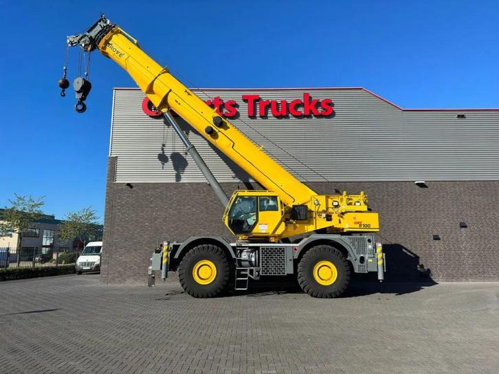 Grove RT8100 ROUGH TERRAIN CRANE (bj 2018), Articles professionnels, Machines & Construction | Grues & Excavatrices, Grue