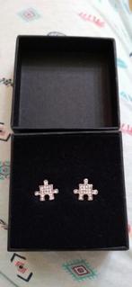 Boucles d'oreilles 'Puzzle' en argent 925 et zirconium., Enlèvement, Argent, Argent, Neuf