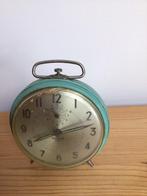 Réveil bajard ancien, Enlèvement