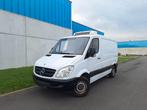 Mercedes Sprinter - koelwagen - BTW wagen, Stof, https://public.car-pass.be/vhr/4b7f873a-30b5-4ffd-b857-d4d2144b1ad5, Wit, Mercedes-Benz