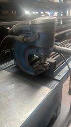 Hydraulische pers-ponsmachine, Ophalen, Gebruikt