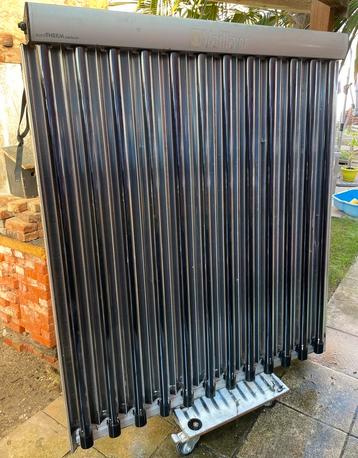 Zonneboiler paneel beschikbaar voor biedingen