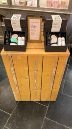 Massief houten displayzuil / winkelpresentatie, Huis en Inrichting, Woonaccessoires | Zuilen en Pilaren, Ophalen, Zo goed als nieuw