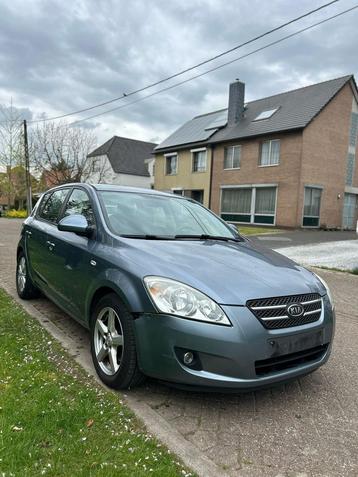 Kia ProCeed 1.6 diesel, Autos, Achat, USB, Boîte manuelle, 5 portes