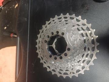 Recon 12 speed 14-32 crmo shimano cassette

 beschikbaar voor biedingen