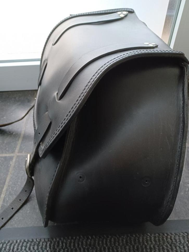 Prachtige vintage leren tas topmerk Ends Cuoio!, Motoren, Accessoires | Koffers en Tassen, Ophalen