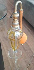 Verstuiver parfum, Ophalen