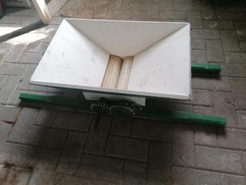 granulator fruit beschikbaar voor biedingen