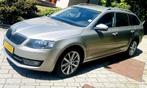 Skoda Octavia Combi 1.2 tsi 110 cv Novembre 2015, Auto's, Zwart, 4 cilinders, Leder en Stof, Particulier