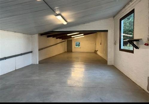 Ruime loods / opslagruimte / garage TE HUUR, Zakelijke goederen, Bedrijfs Onroerend goed, Huur