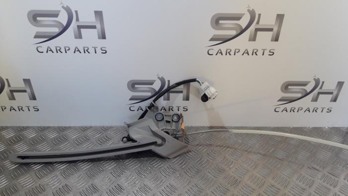 Motor bagageafdekking links van een Mercedes E-Klasse, Auto-onderdelen, Carrosserie, Mercedes-Benz, Gebruikt, 3 maanden garantie