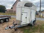 Te huur 1,5 paard trailer per dag of weekend, Ophalen, Gebruikt, 1½-paards trailer