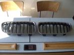 Voorgrill links en rechts BMW F 30 - F31 chroomrand, Gebruikt, Ophalen of Verzenden, Links, Bumper