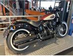 Harley-Davidson STREET BOB, 1745 cm³, 2 cylindres, Chopper, Entreprise