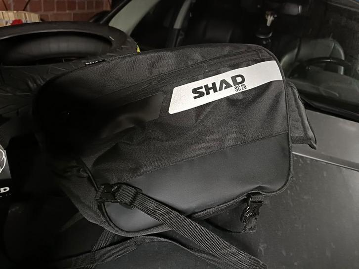 Sac Shad SC25 souple, Autos : Pièces & Accessoires, Moteurs & Accessoires, Enlèvement