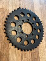 COURONNE 43 DENTS SUZUKI RV 90, Motoren, Ophalen of Verzenden