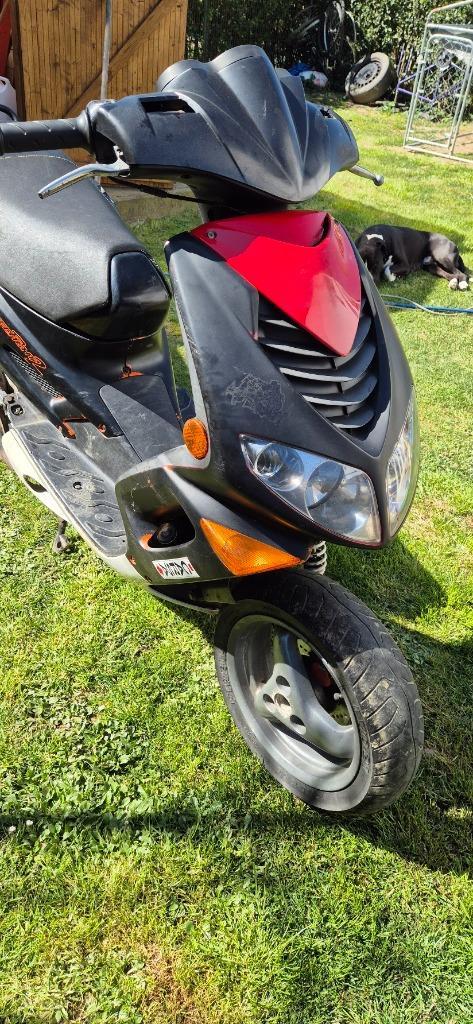 Peugeot speedfight 2 classe A, Fietsen en Brommers, Scooters | Peugeot, Gebruikt, Speedfight, Klasse A (25 km/u), Benzine, Ophalen