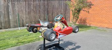 Kart met aime motor op.
Deze geeft nog veel compressie  beschikbaar voor biedingen