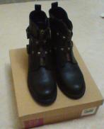 bottines noires 38, Vêtements | Femmes, Chaussures, Neuf, Enlèvement, Boots et Botinnes, Bristol