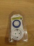 Tijdschakelaar stopcontact Benson, Doe-het-zelf en Bouw, Elektriciteit en Kabels, Ophalen, Nieuw, Stekker