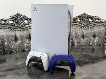PS5 DIGITAL + 2 CONTROLLERS beschikbaar voor biedingen