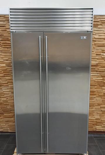 Luxe Sub Zero side by side koelkast / vriezer combinatie RVS beschikbaar voor biedingen