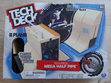 tech deck mega half pipe façon danny, Enlèvement ou Envoi, Comme neuf