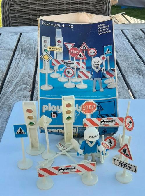 Vintage playmobil 3204 agent met verkeersborden (1974), Kinderen en Baby's, Speelgoed | Playmobil, Ophalen of Verzenden