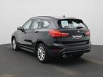BMW X1 sDrive16DA AUT. | Leer | PDC V+A | Navi, Stof, Gebruikt, 116 pk, Zwart