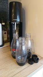 Sodastream met gasfles en 3 navul flessen, Elektronische apparatuur, Bruiswatermachines, Ophalen of Verzenden, Zo goed als nieuw