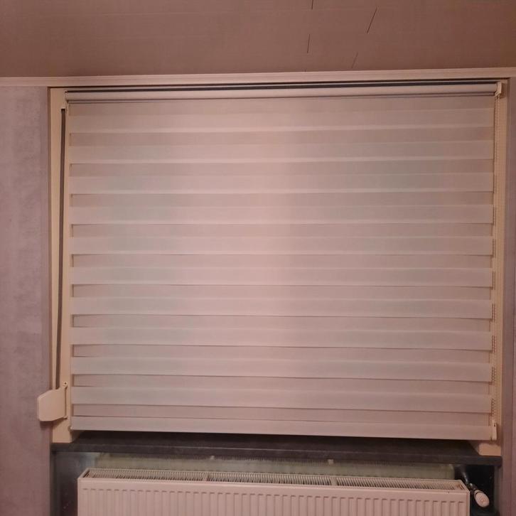 rolgordijn wit met ketting, lichtdoorlatent Br 1,5m H 1,5m, Huis en Inrichting, Stoffering | Gordijnen en Lamellen, Gebruikt, 100 tot 150 cm