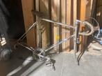 Terryn  vintage racefiets frame, Fietsen en Brommers, Fietsen | Oldtimers, Ophalen