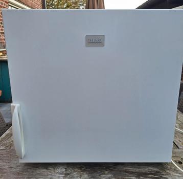 Zanussi diepvries 50l beschikbaar voor biedingen