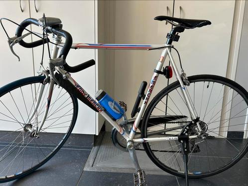 Eddy Merckx Alu Racefiets – Campagnolo Groep – Maat 59 cm, Fietsen en Brommers, Fietsen | Racefietsen, Zo goed als nieuw, 28 inch