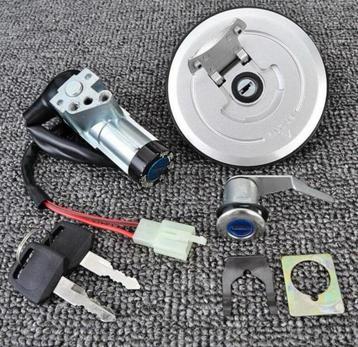 HONDA CBF125 2009-2014 sloten-slot-set contactslot CBF-125 beschikbaar voor biedingen