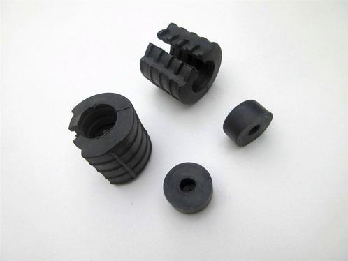 Kawasaki GPz750 benzinetank frame rubbers GPZ 750 tankrubber, Motoren, Onderdelen | Kawasaki, Gebruikt, Ophalen of Verzenden