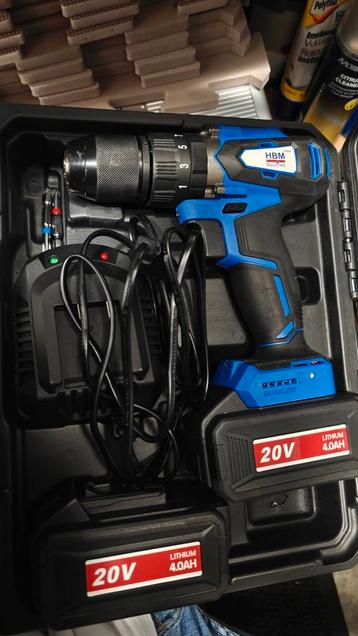 HBM boormachine met paar 4.0AH batterijen en lader beschikbaar voor biedingen