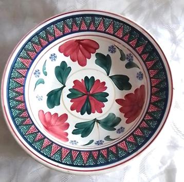 Nimy aardewerk saladeschaal/fruitschaal beschikbaar voor biedingen